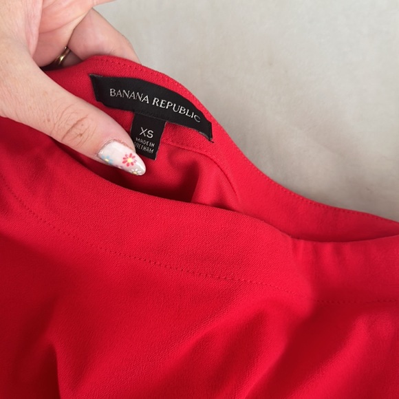 Red off shoulder blouse banana republic - Picture 3 of 3